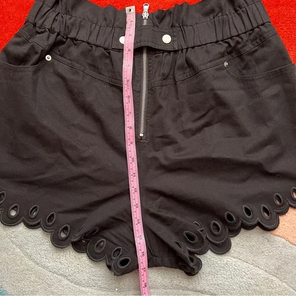 NWT Sea New York Lee Embroidered Eyelet Shorts
